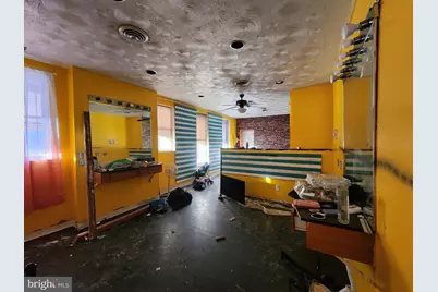 2100 N Fulton Avenue, Baltimore, MD 21217 - Photo 3