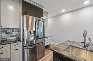3739 Elm Ave, Baltimore, MD 21211 - Photo 21