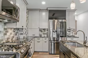 3739 Elm Ave, Baltimore, MD 21211 - Photo 19