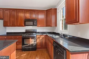 2319 Boston St, Baltimore, MD 21224 - Photo 15