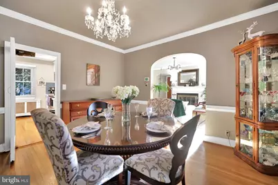 810 E Belvedere Avenue E, Baltimore, MD 21212 - Photo 5