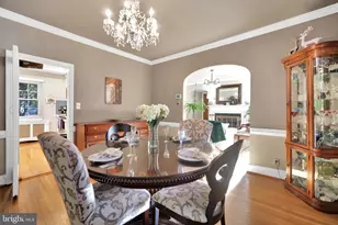 810 E Belvedere Ave E, Baltimore, MD 21212 - Photo 5