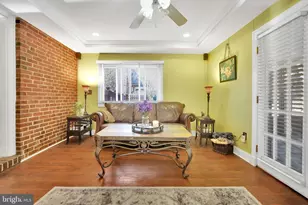 810 E Belvedere Ave E, Baltimore, MD 21212 - Photo 11