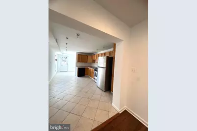 208 Washington S, Baltimore, MD 21231 - Photo 3