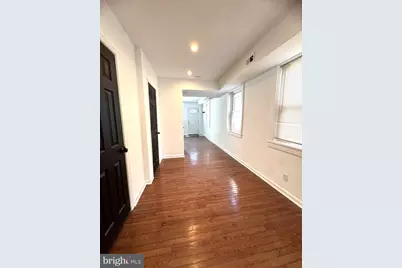 208 Washington S, Baltimore, MD 21231 - Photo 9