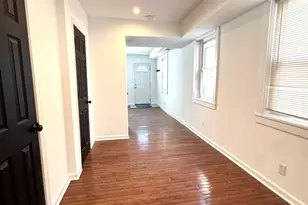 208 Washington S, Baltimore, MD 21231 - Photo 9