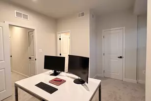 736 Watts St, Baltimore, MD 21217 - Photo 23