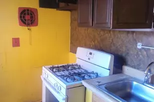 1442 Gorsuch Ave, Baltimore, MD 21218 - Photo 13