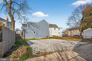 3703 6th St, Baltimore, MD 21225 - Photo 37