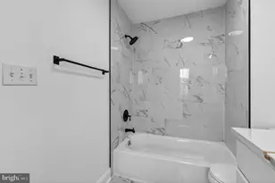 3703 6th St, Baltimore, MD 21225 - Photo 23