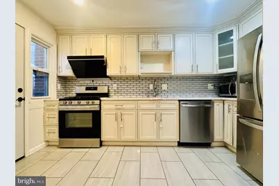 4118 Buena Vista Avenue, Baltimore, MD 21211 - Photo 9