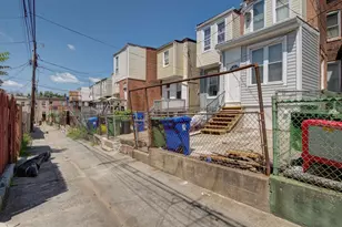 2621 E Oliver St, Baltimore, MD 21213 - Photo 51