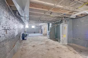 2621 E Oliver St, Baltimore, MD 21213 - Photo 47