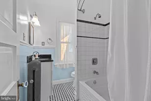 2802 Manhattan Ave, Baltimore, MD 21215 - Photo 29