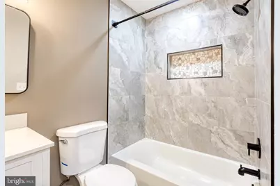 217 N Belnord Avenue, Baltimore, MD 21224 - Photo 21