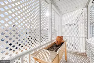 217 N Belnord Ave, Baltimore, MD 21224 - Photo 19