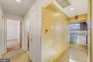 3813 Glen Ave, Baltimore, MD 21215 - Photo 13