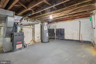 1806 E Lafayette Ave, Baltimore, MD 21213 - Photo 31