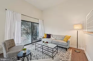 2303 Bayleaf Ct, Baltimore, MD 21209 - Photo 5