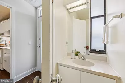 2303 Bayleaf Court, Baltimore, MD 21209 - Photo 17