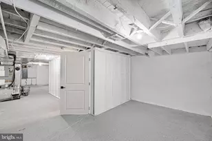 325 Gilmor St, Baltimore, MD 21223 - Photo 37