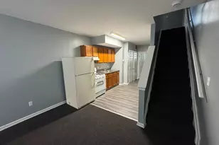 1025 N Carrollton Ave, Baltimore, MD 21217 - Photo 7