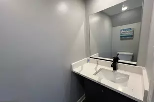 402 N Chapel St, Baltimore, MD 21231 - Photo 5