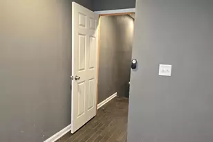 2203 W Fayette St, Baltimore, MD 21223 - Photo 17