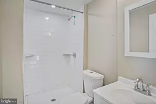 604 N Augusta Ave, Baltimore, MD 21229 - Photo 21