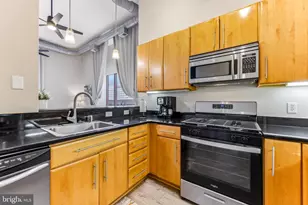 22 S Howard St, Baltimore, MD 21201 - Photo 7