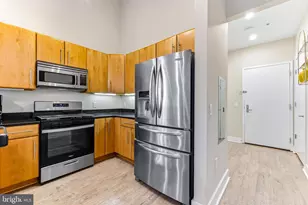 22 S Howard St, Baltimore, MD 21201 - Photo 9