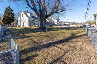 1914 N Forest Park Ave, Baltimore, MD 21207 - Photo 37