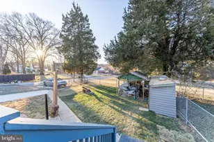 1914 N Forest Park Ave, Baltimore, MD 21207 - Photo 31