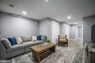 1720 Darley Ave, Baltimore, MD 21213 - Photo 9