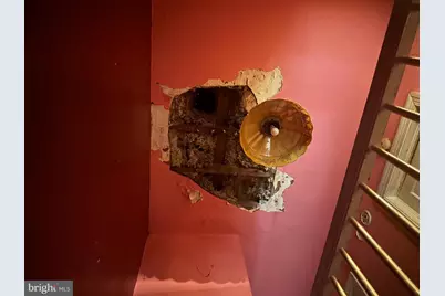 26 N Rosedale Street, Baltimore, MD 21229 - Photo 11