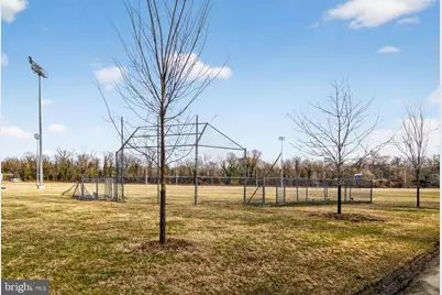 3718 Edmondson Avenue, Baltimore, MD 21229 - Photo 35