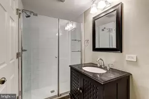 505 S Lakewood Ave, Baltimore, MD 21224 - Photo 23