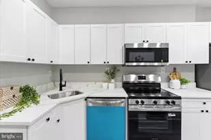 1607 Montpelier St, Baltimore, MD 21218 - Photo 17