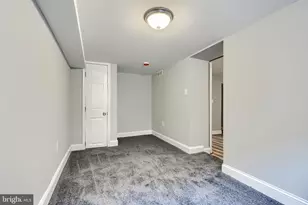 38 N Bernice Ave, Baltimore, MD 21229 - Photo 39