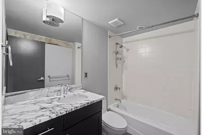 1200 Steuart Street #1119, Baltimore, MD 21230 - Photo 19