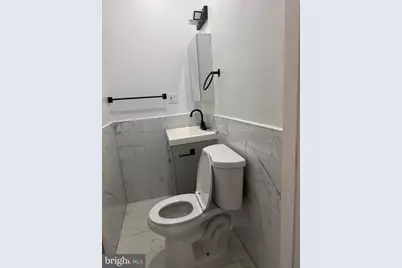 312 E 25th Street, Baltimore, MD 21218 - Photo 23