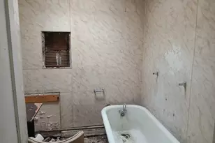 2908 Baker St, Baltimore, MD 21216 - Photo 13