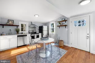 5603 Kenford Rd, Baltimore, MD 21209 - Photo 9