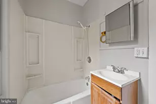 225 N Luzerne Ave, Baltimore, MD 21224 - Photo 31