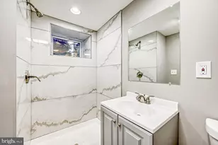 2647 Chesterfield Ave, Baltimore, MD 21213 - Photo 21