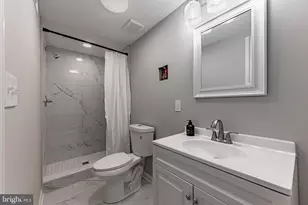 1221 Dellwood Ave, Baltimore, MD 21211 - Photo 21