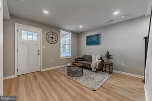 1221 Dellwood Ave, Baltimore, MD 21211 - Photo 7