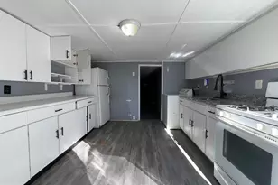 1687 Darley Ave, Baltimore, MD 21213 - Photo 23