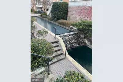 1225 Harbor Island Walk, Baltimore, MD 21230 - Photo 3