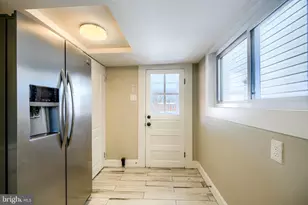 3533 Keswick Rd, Baltimore, MD 21211 - Photo 13